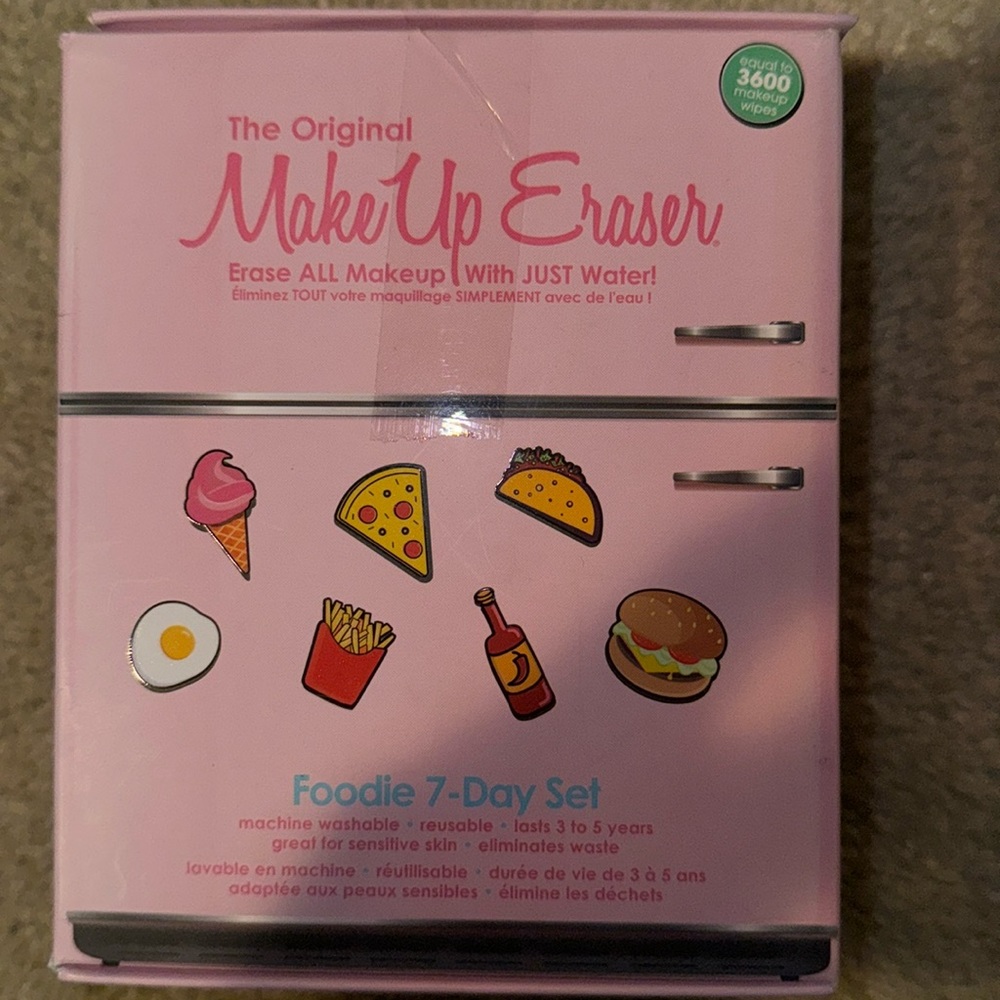 The Original Makeup Eraser Foodie Makeup Eraser 7-Day Set restaurant pizza tacos